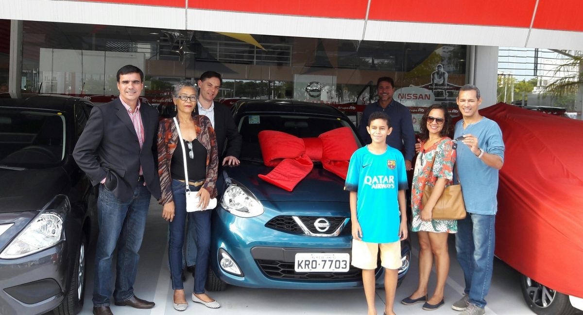 Nissan premia cliente com um March 0 km em campanha de Pós-vendas "Férias de Ouro"