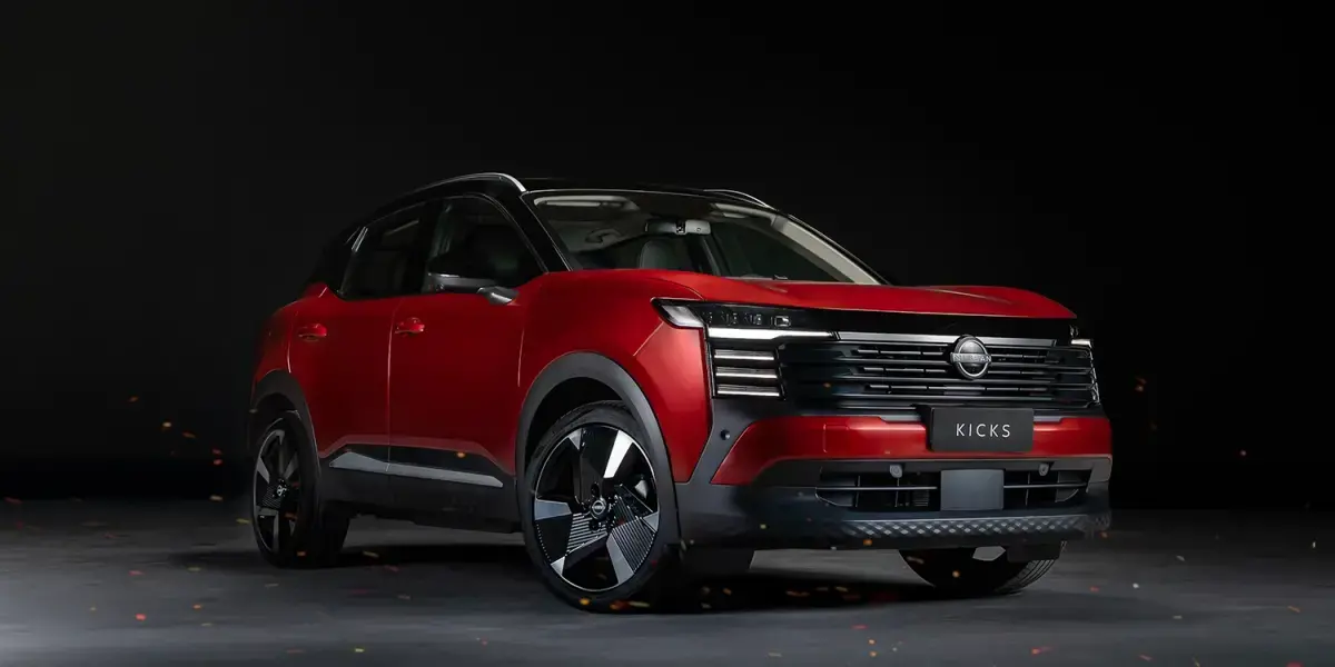 Nissan Linha do Tempo