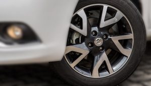 Roda de Liga Leve de 16"