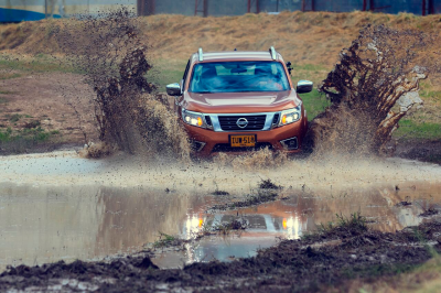 Nissan NP300 off-road