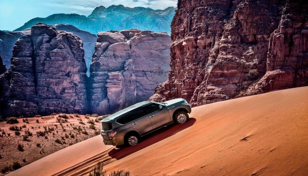 Vista frontal, subiendo una montaña