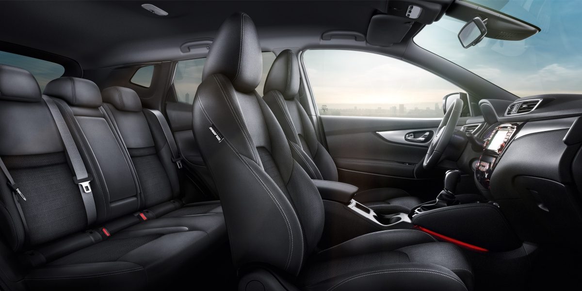 Interior Nissan Qashqai Cuero Negro