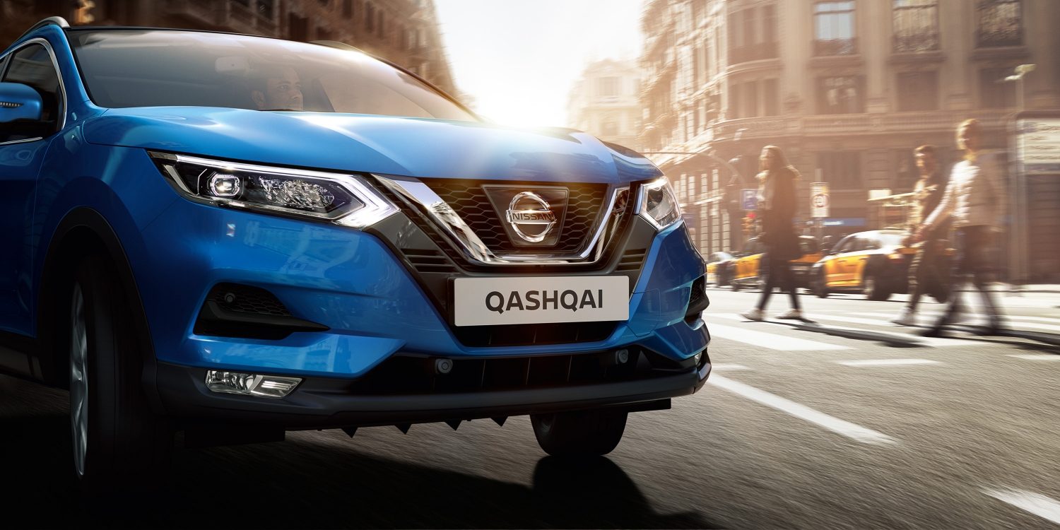 Qashqai Close up on V-Grille with safety shapes