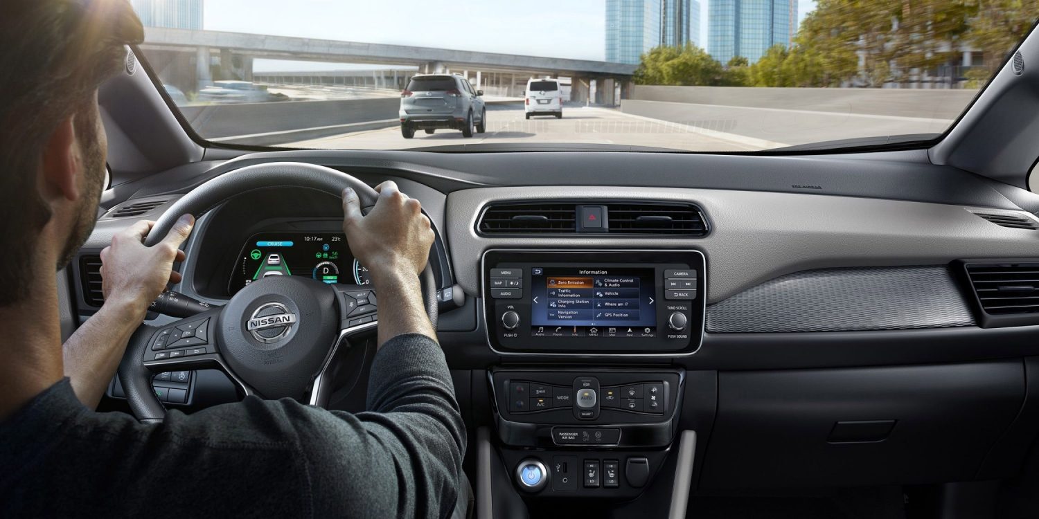 Nissan LEAF around view monitor