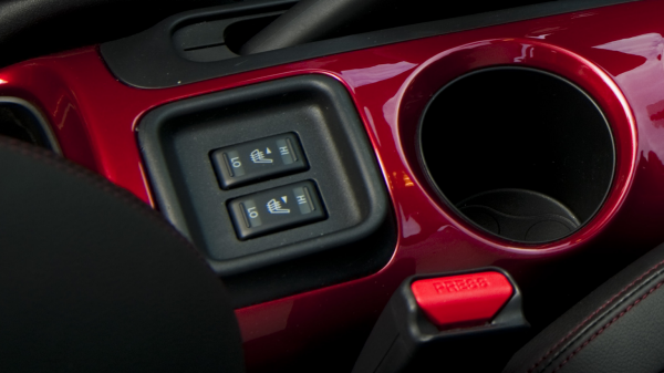 Heated seats buttons