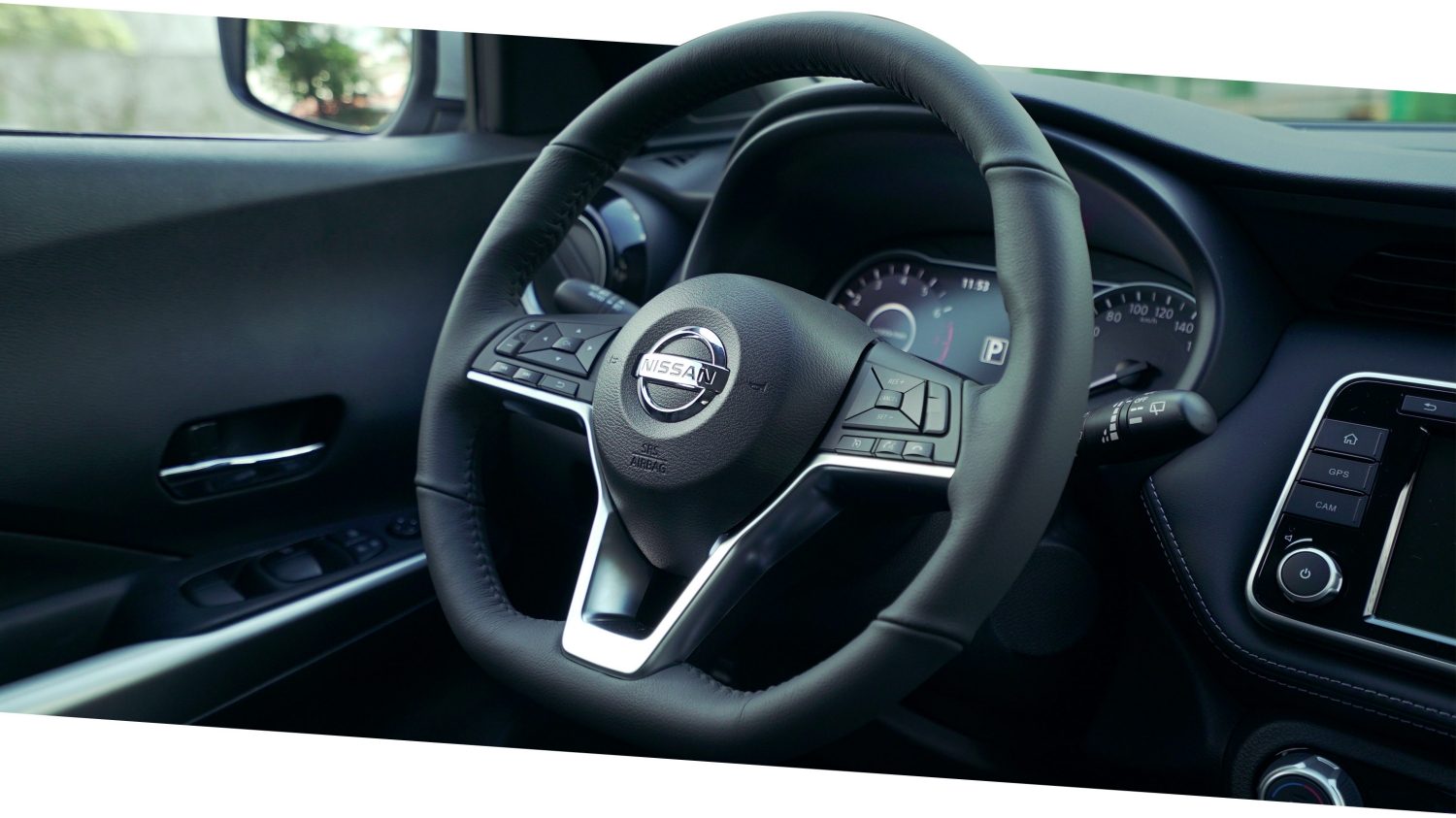 Nissan Kicks con Control Dinámico de Vehículo