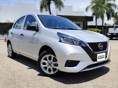 MARCH usado santa cruz