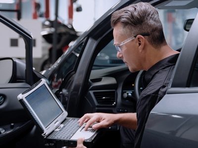 Limpieza y ajuste de frenos Nissan