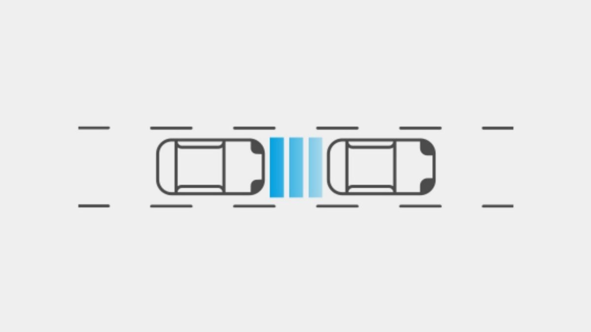 Nissan Qashqai Rear automatic braking illustration