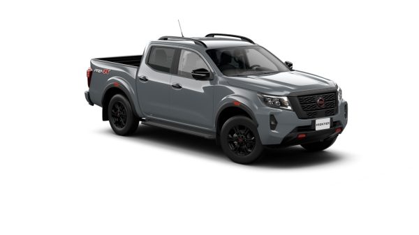 NISSAN FRONTIER PRO-4X
