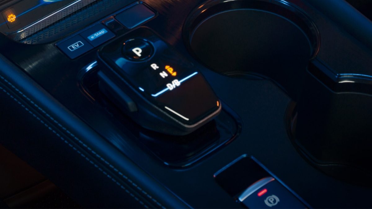 Palanca de cambios de camioneta eléctrica Nissan Xtrail ePower