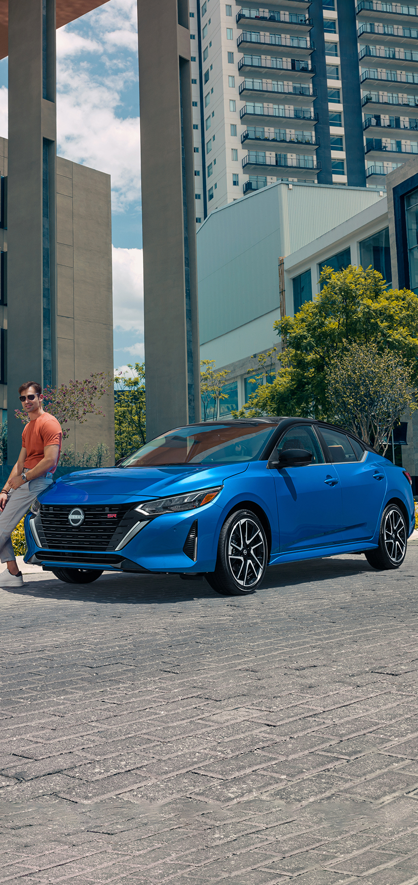 Sentra Azul Bitono El Zafiro 2024