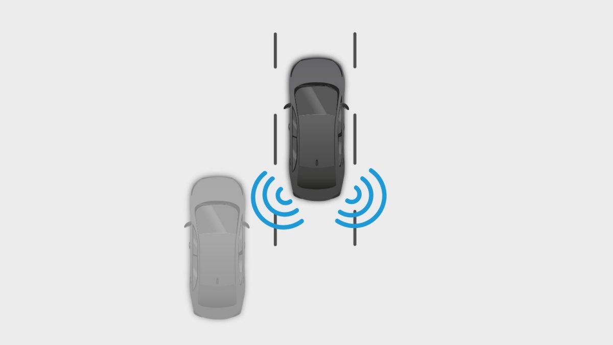 Nuevo Nissan Versa 2026 con alerta de colisión frontal