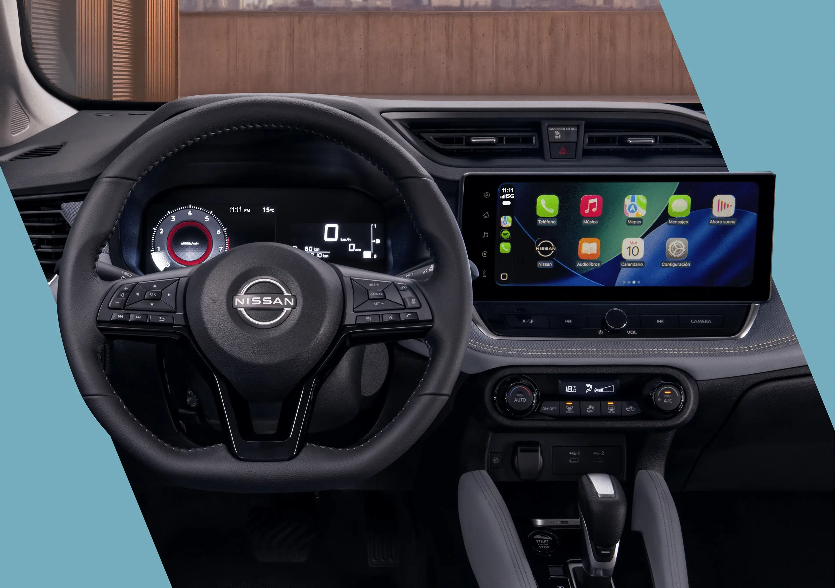 Tablero de Nissan Versa 2026 con botones de conectividad de NissanConnect® Services