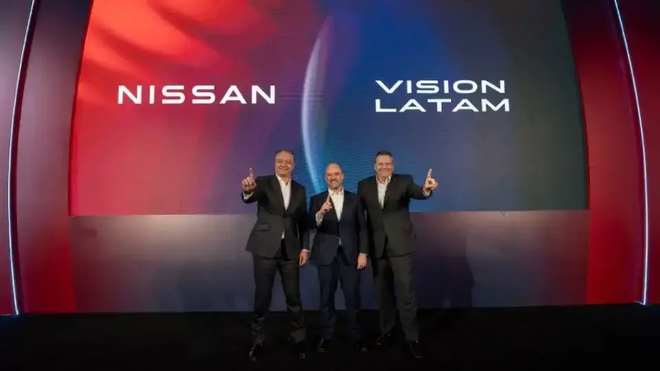 Presentación de Nissan Vision LATAM durante un evento de Nissan en América Latina