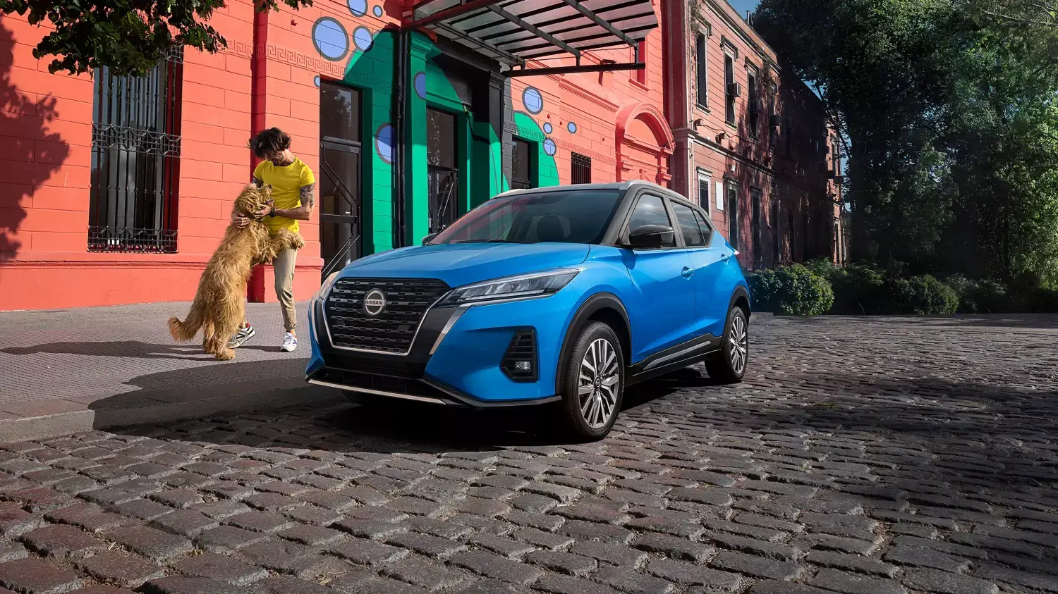 Viajando con tu mascota por carretera con Nissan