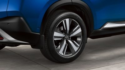 Imagen de Acercamiento a posición de llantas