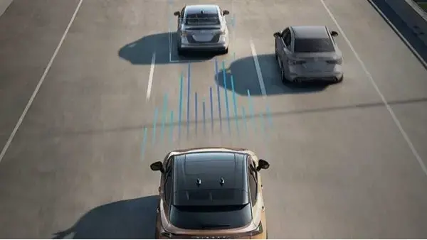 Tecnología Nissan para una conducción segura en carretera