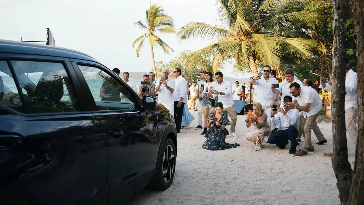Medios e invitados durante la presentación de la SUV Nissan Kait