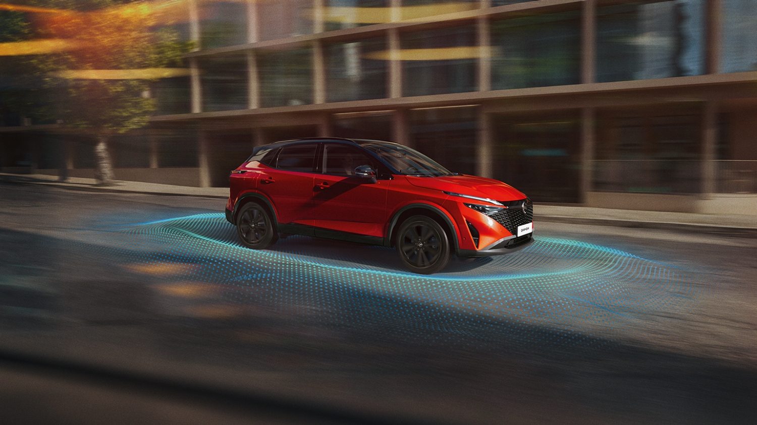 Nissan Qashqai e-Power driving shot in city - Hybrid SUV