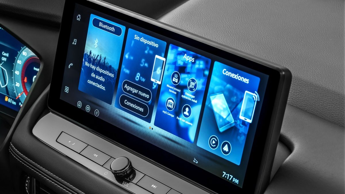 Nissan X-Trail e-POWER con e-4ORCE 2027 con pantalla de infoentretenimiento de 12.3"