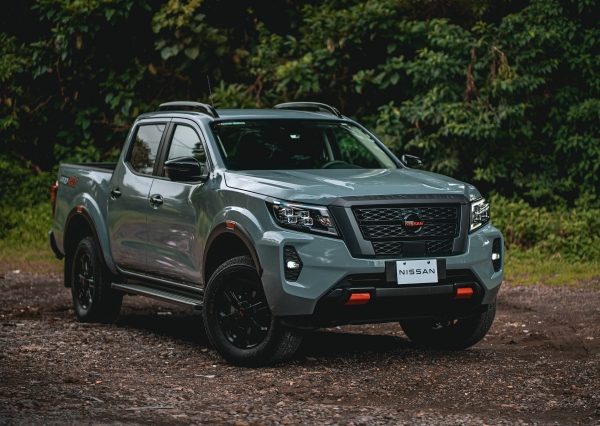 Rescue Sheet del Sedán Nissan Frontier 4x4