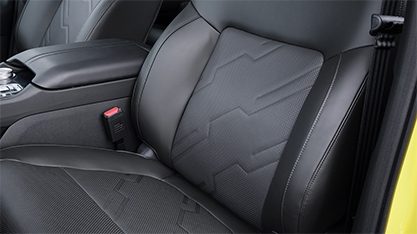 Nissan Frontier PRO PHEV 2027 con Cinturones de seguridad de 3 puntos
