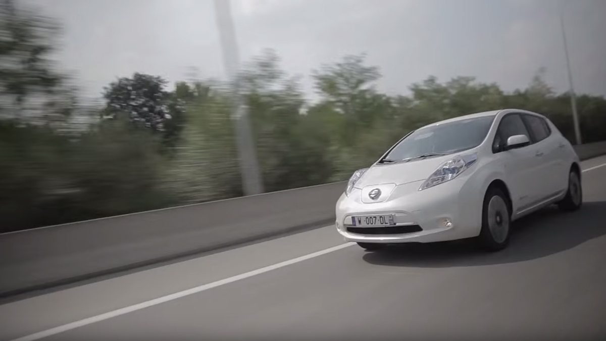 Charging Range Nissan LEAF Electric Car Nissan