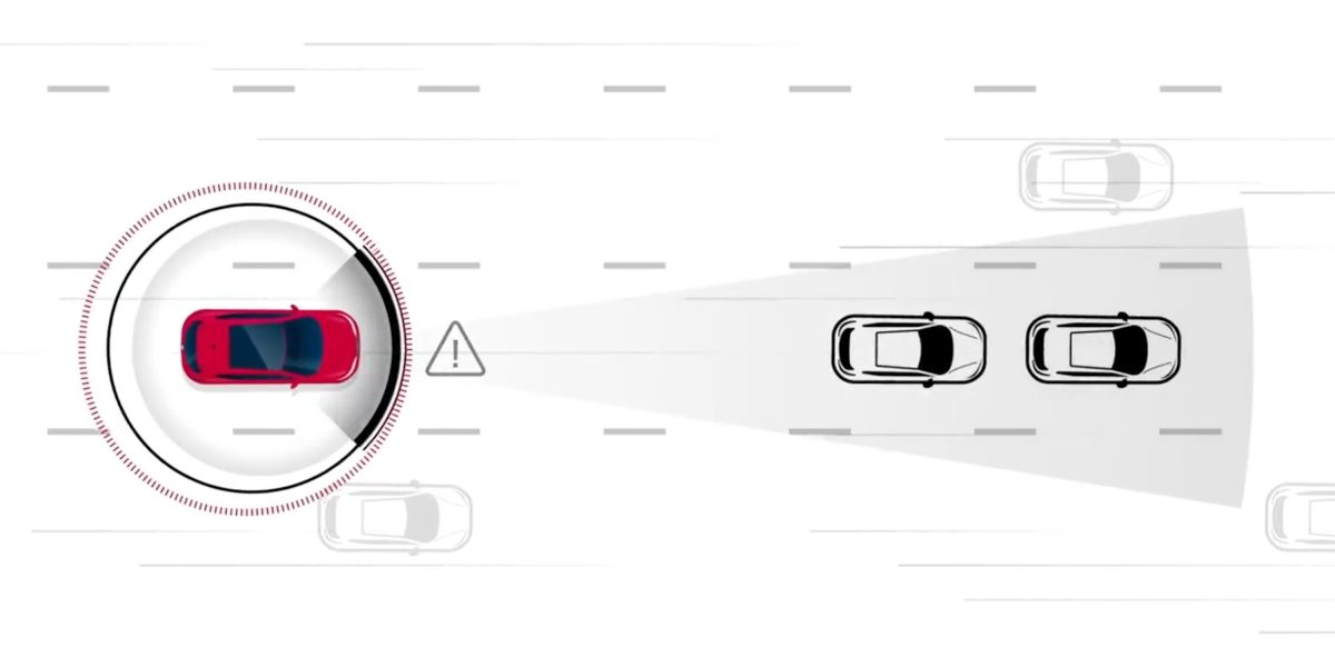 Nissan Intelligent Forward Collision Warning illustration