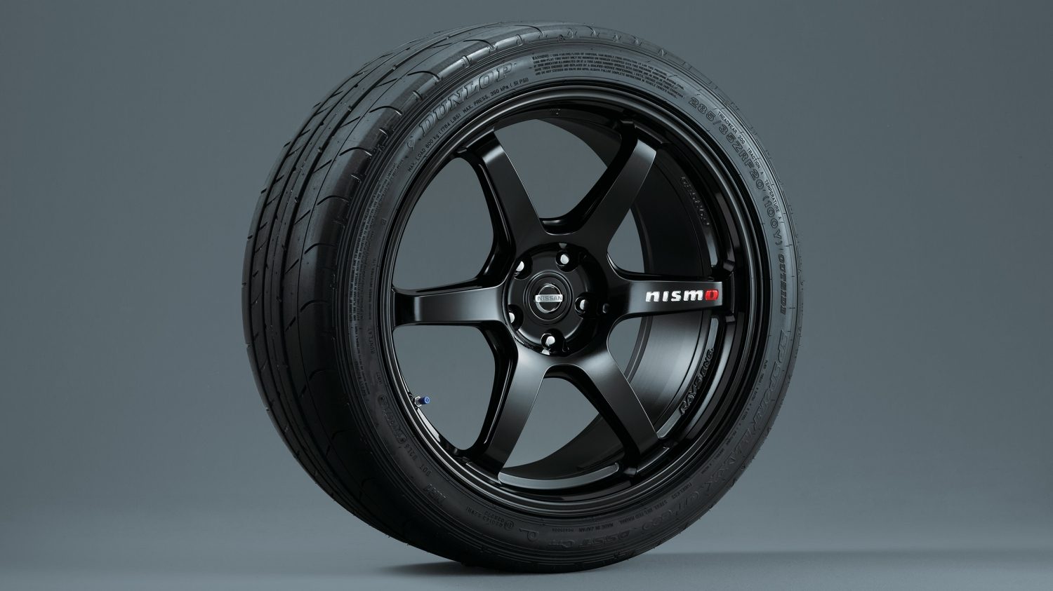 Nissan GTR Nismo High Performance Sports Car