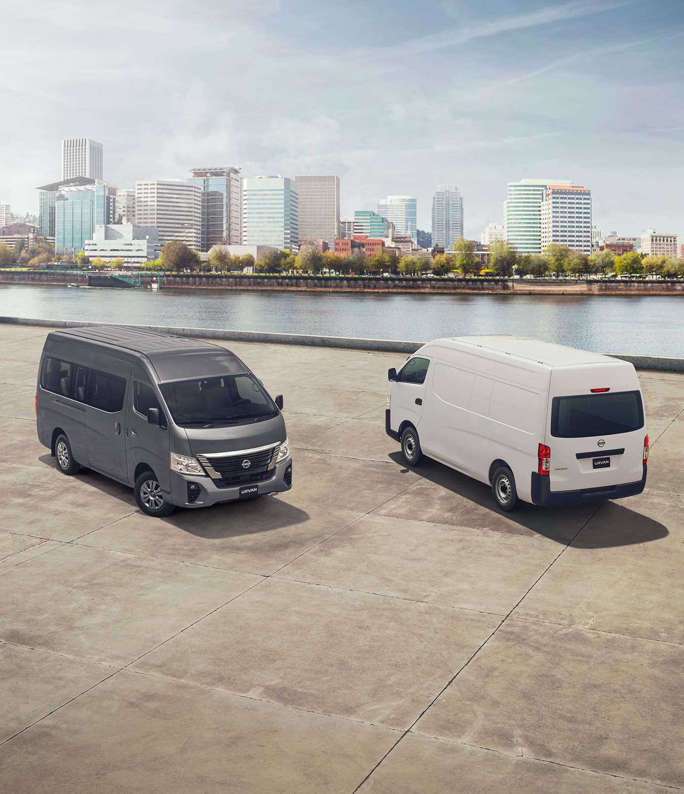Nissan Urvan 2025 para mover pasajeros o paquetes