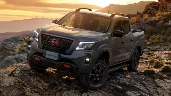 Nissan Frontier PRO-4X 2024 fue creada para lo extremo