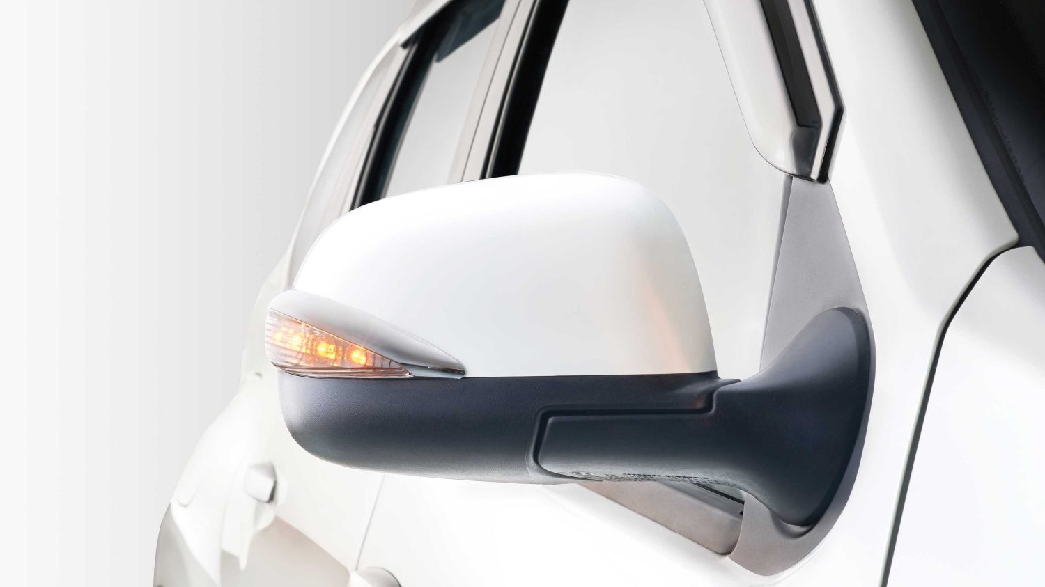 Car Accessories Nissan Terrano Nissan India