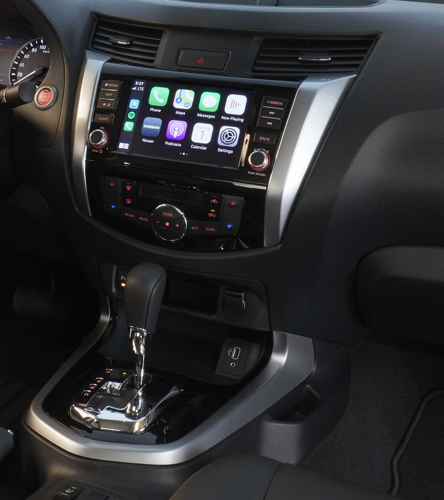 2021 Nissan Frontier showing front seats