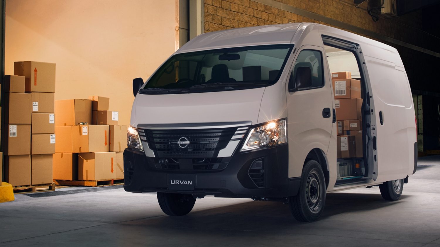 Nissan Urvan 2023