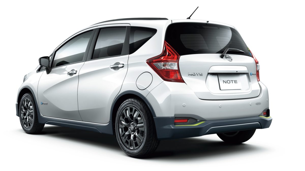 https://www3.nissan.co.jp/vehicles/new/note/sp.html