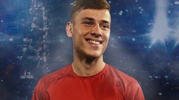 Expérience Nissan - Ambassadeur Nissan de l'UEFA Champions League - Max Meyer
