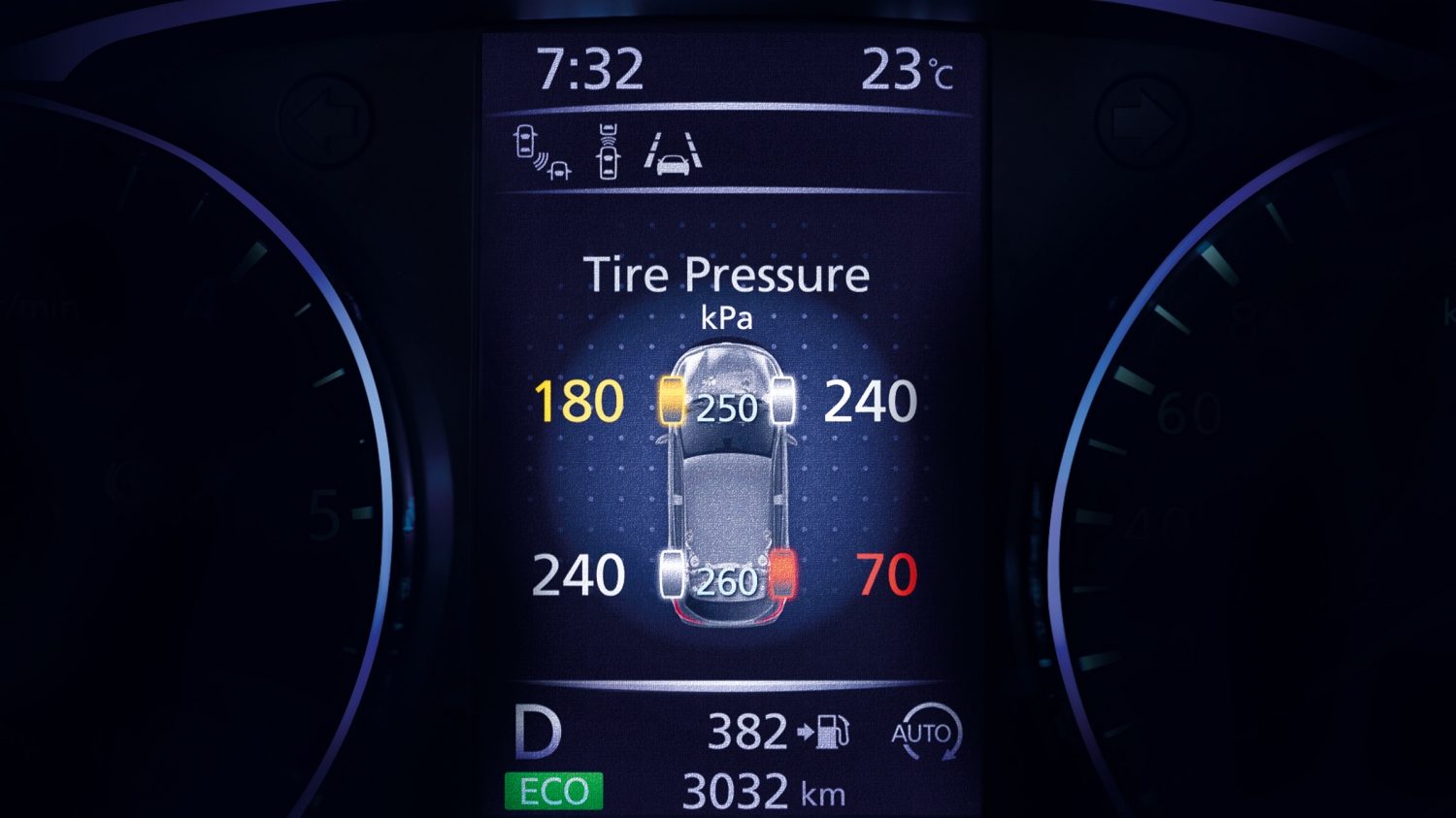 Features New Nissan QASHQAI SUV Crossover Nissan