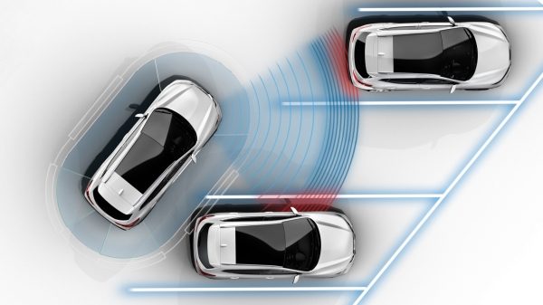 Qashqai Inteligentna pomoć pri parkiranju