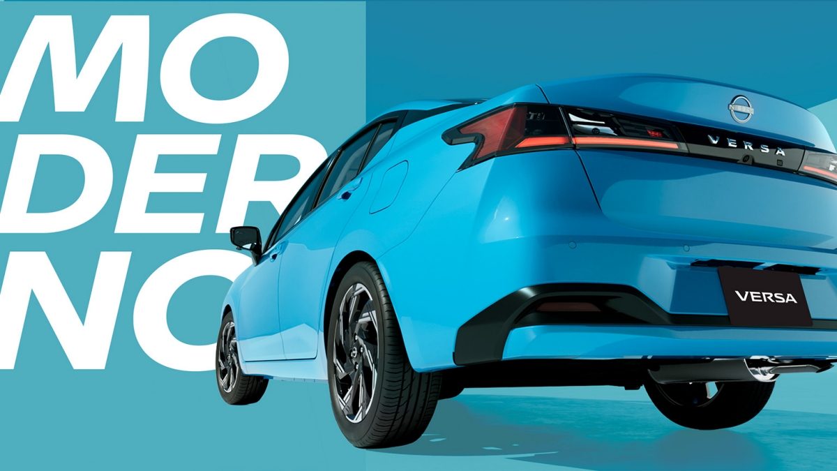 Diseño exterior de Versa 2026 visto desde la cajuela