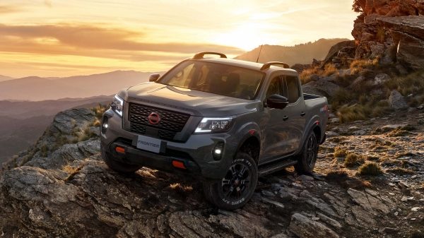 Nissan Frontier PRO-4X 2024 fue creada para lo extremo