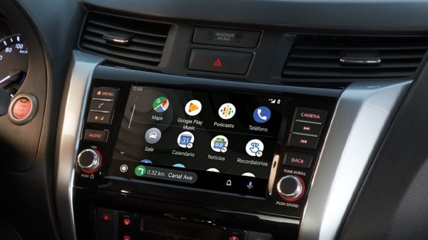 Con Android Auto escucha tu playlist favorita a bordo de tu Nissan Frontier 2024