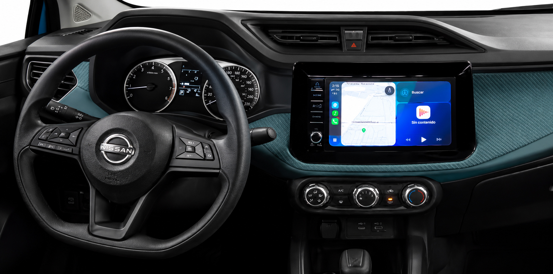 Tablero de Nissan Versa 2026 con botones de conectividad de NissanConnect® Services