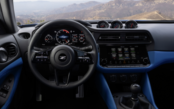 Tech that moves at the speed of the Nissan Z